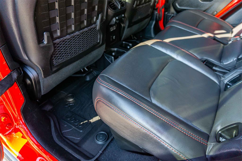 Used Car 2020 Jeep Gladiator  Rubicon For Sale Under $30,000 In San Marcos, Texas