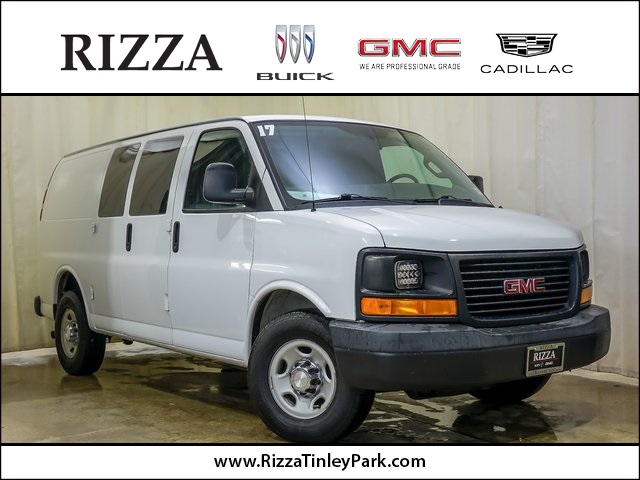 2017 GMC Savana Cargo 2500 RWD
