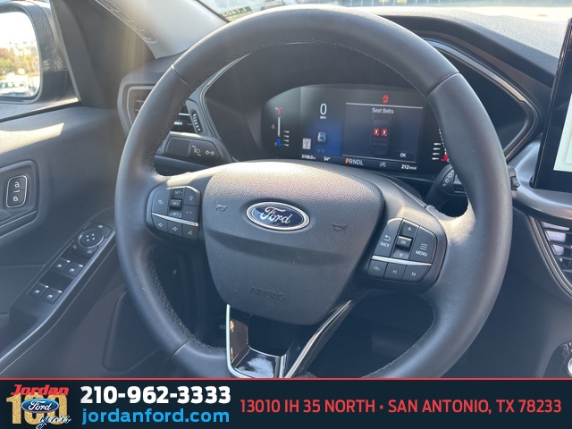 Used Car 2024 Ford Escape  Active For Sale Under $25,000 In San Antonio, Texas