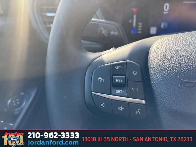 Used Car 2024 Ford Escape  Active For Sale Under $25,000 In San Antonio, Texas