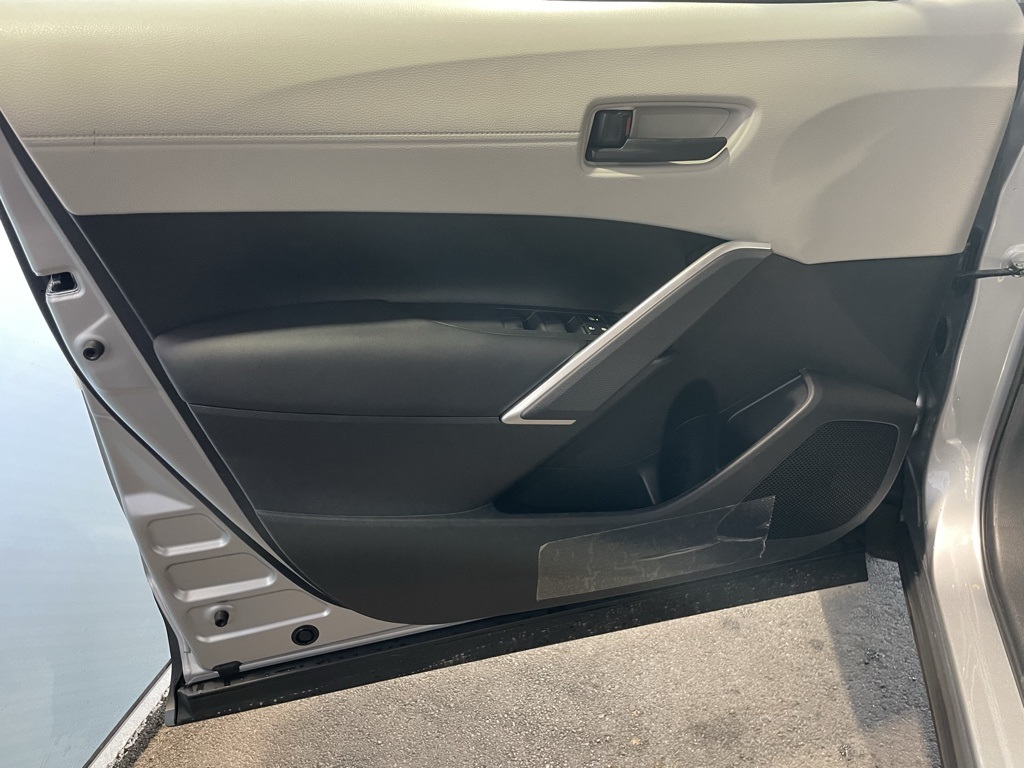 Thumbnail: 2026 Toyota Corolla Cross - 32