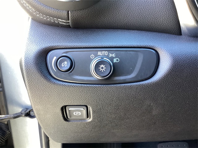 Used Car 2025 Chevrolet Blazer  Lt For Sale Under $25,000 In San Antonio, Texas