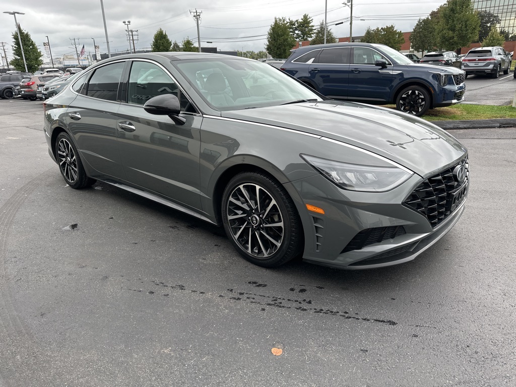 2020 Hyundai Sonata SEL Plus photo 4