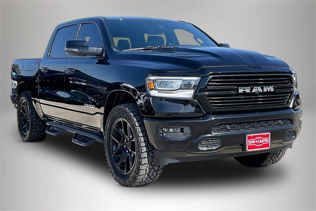 2023 RAM 1500 Laramie Crew Cab 4WD