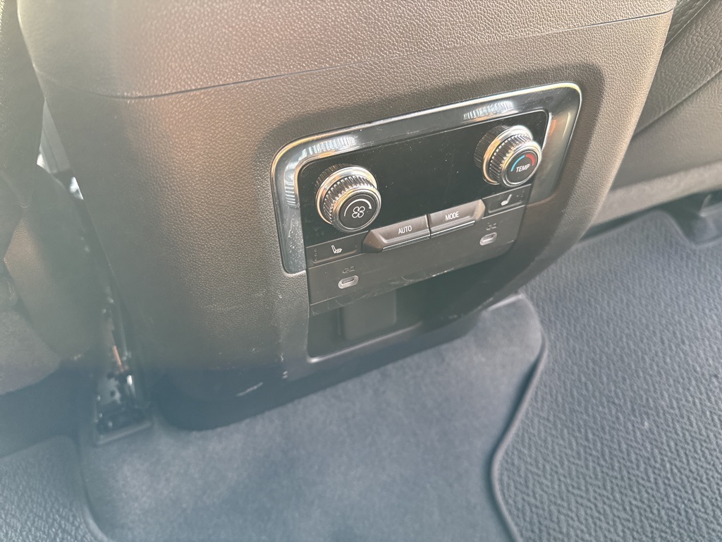 2022 GMC Yukon XL