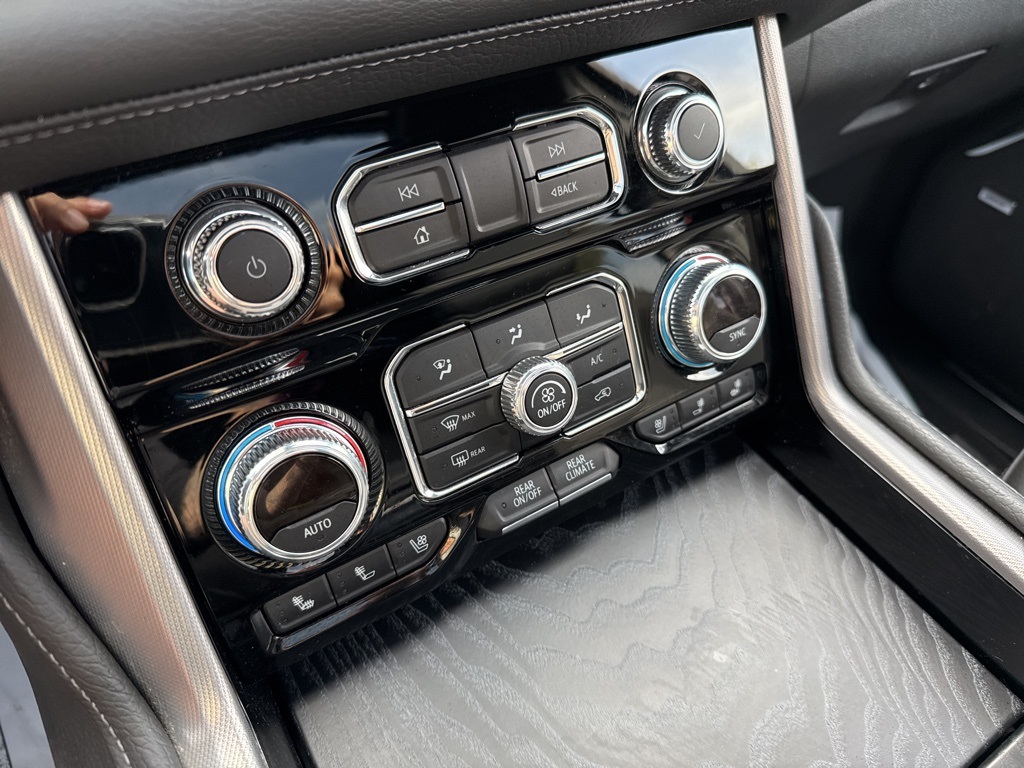 2022 GMC Yukon XL
