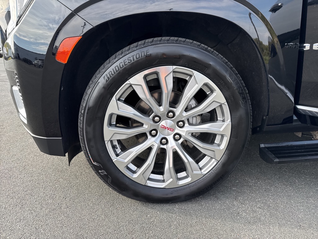 2022 GMC Yukon XL