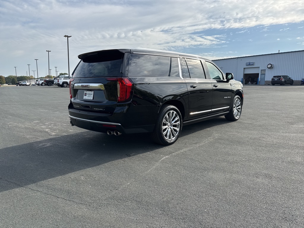 2022 GMC Yukon XL