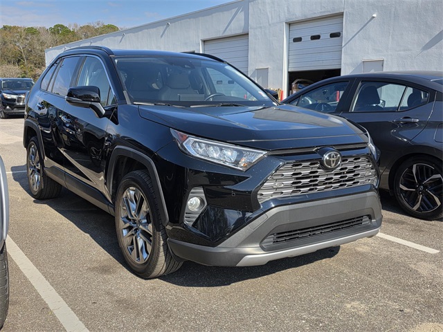 2019 Toyota RAV4 Limited FWD