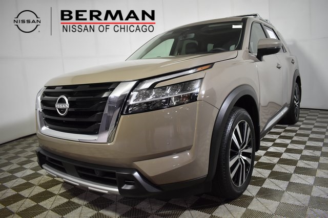 2024 Nissan Pathfinder Platinum FWD