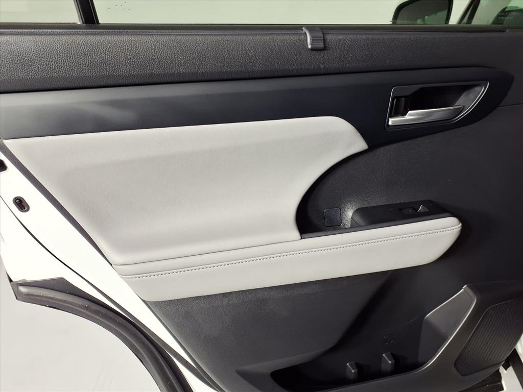 2021 Toyota Highlander XLE  at Don McGill Toyota