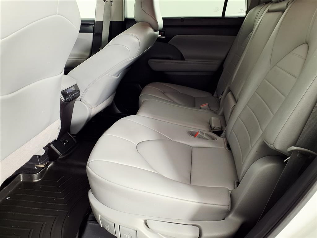 2021 Toyota Highlander XLE  at Don McGill Toyota