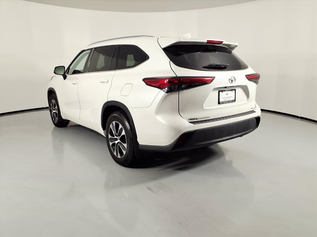 2021 Toyota Highlander XLE  at Don McGill Toyota