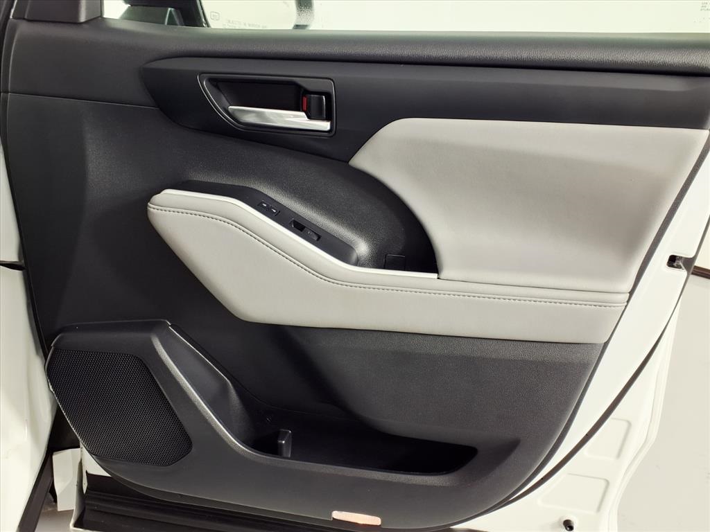 2021 Toyota Highlander XLE  at Don McGill Toyota