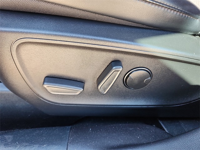 Used Car 2023 Ford Escape Hybrid  St-line Select For Sale Under $25,000 In Plainview, Texas