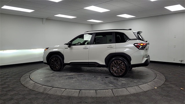 2025 – Subaru – Forester Hybrid