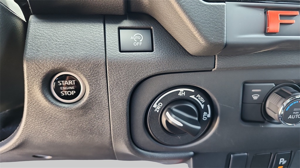 2025 Nissan Frontier