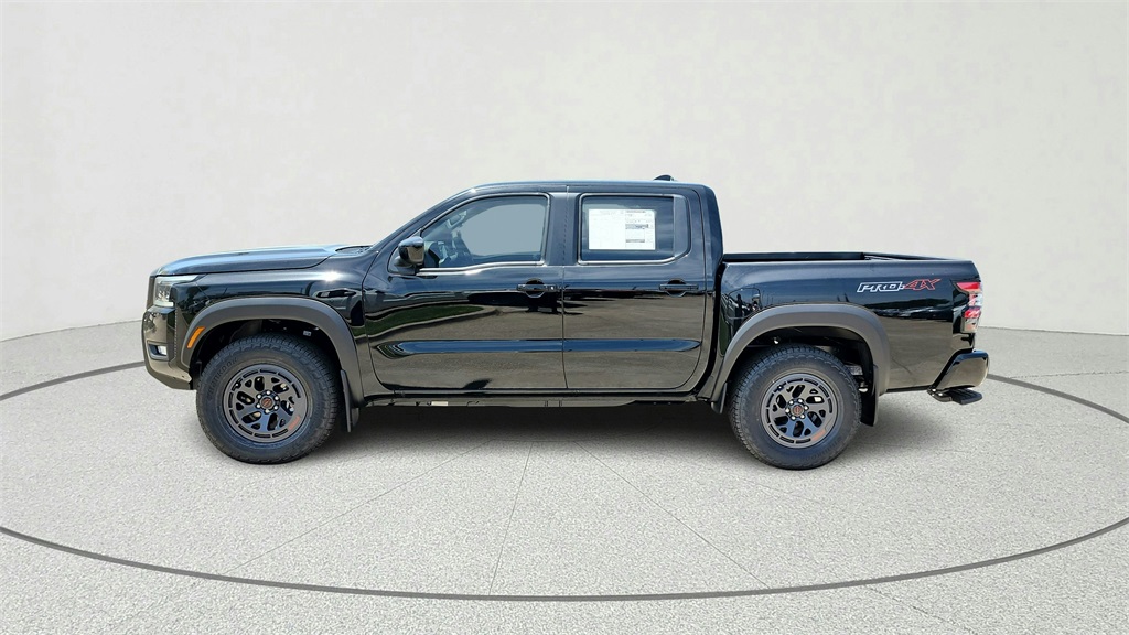2025 Nissan Frontier