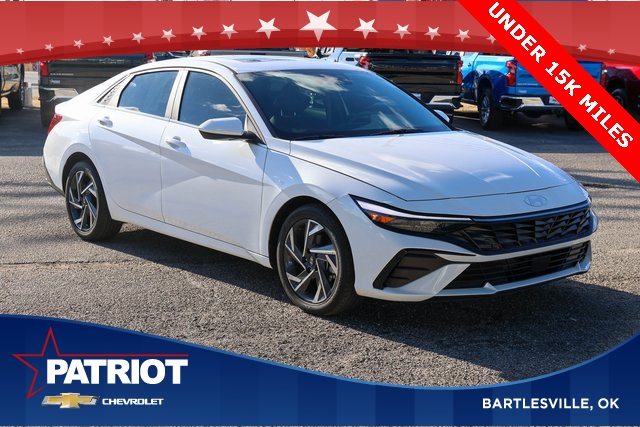 2025 Hyundai Elantra SEL Convenience FWD