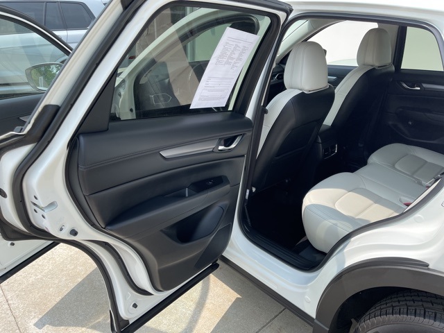 White 2023 MAZDA CX-5 for sale in South Bend, IN Photo 8