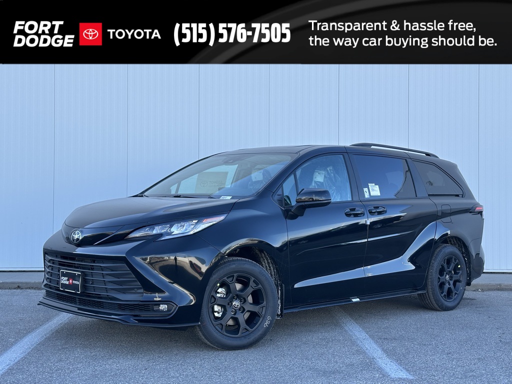 2026 Toyota Sienna Woodland Edition 7-Passenger AWD