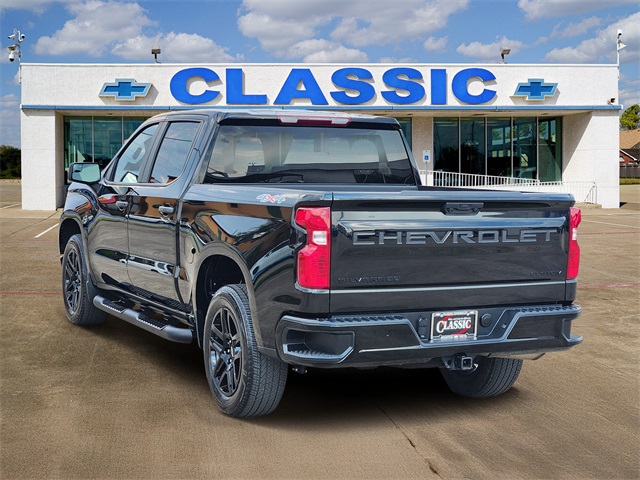 2023 Chevrolet Silverado 1500 Custom - 4