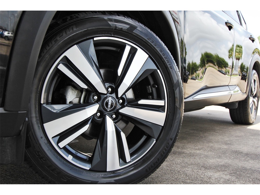 2023 Nissan Rogue SL Black at Classic Elite Chevrolet Sugar Land