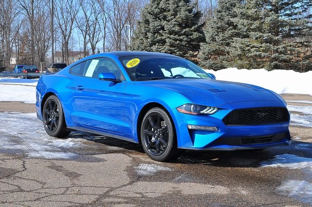 2020 Ford Mustang EcoBoost Coupe RWD