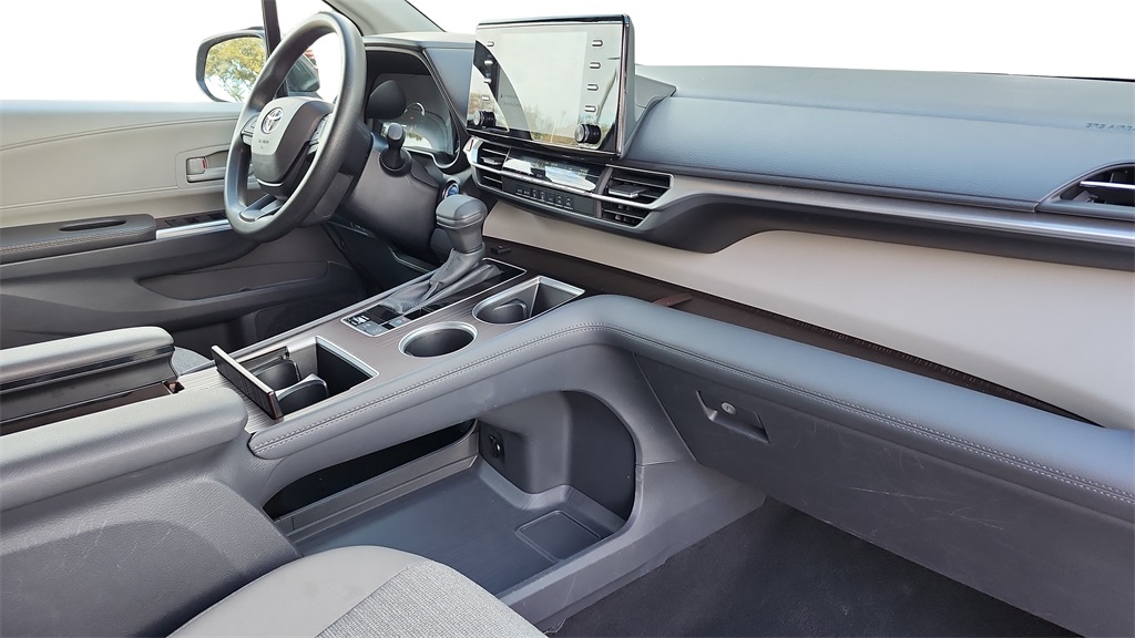 2024 Toyota Sienna