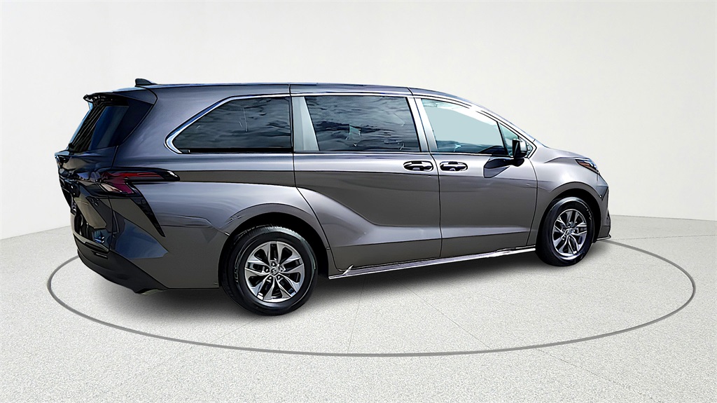 2024 Toyota Sienna
