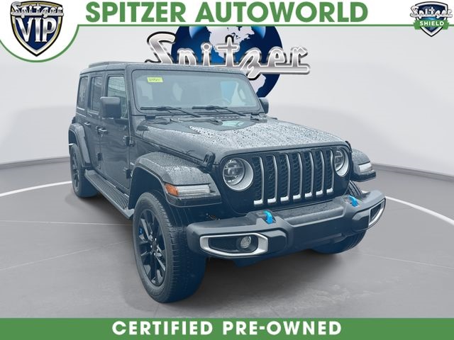 Black Clearcoat 2022 Jeep Wrangler 4xe SUV / Crossover Four-Wheel Drive 8-Speed Automatic