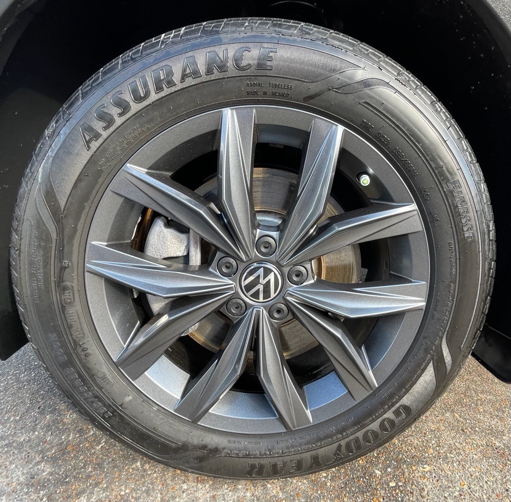 2022 Volkswagen Tiguan 2.0T SE Silver at Classic Chevrolet Galveston