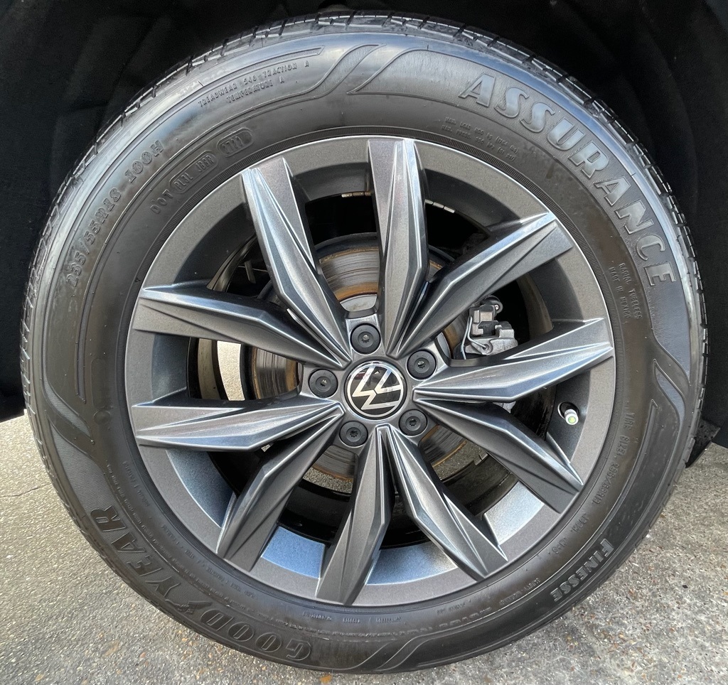 2022 Volkswagen Tiguan 2.0T SE Silver at Classic Chevrolet Galveston