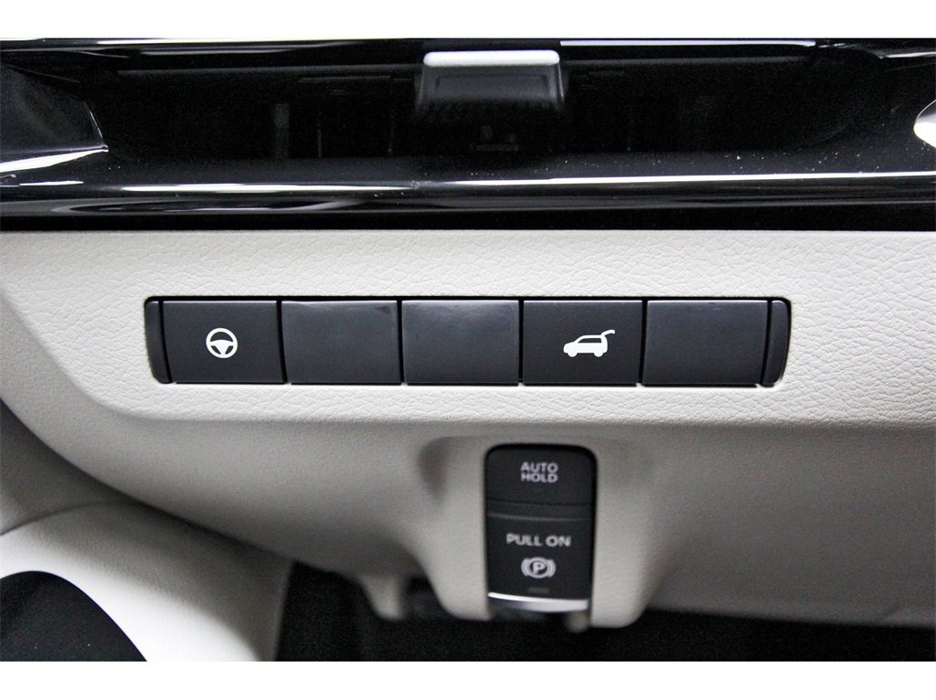 2026 Nissan Murano SL White at Bravo Nissan