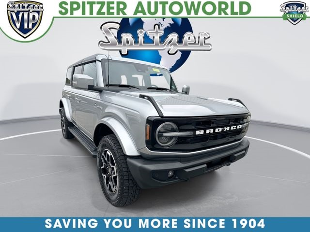 Silver Metallic 2024 Ford Bronco SUV / Crossover Four-Wheel Drive Automatic