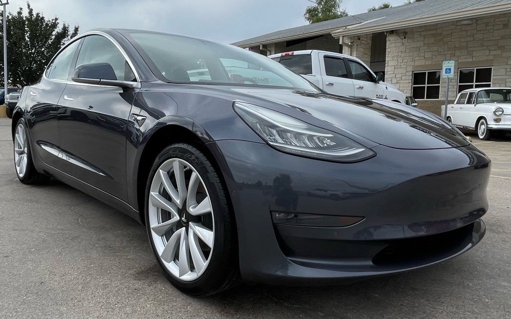 2018 Tesla Model 3 Long Range Gray at Ultimate Motorsports