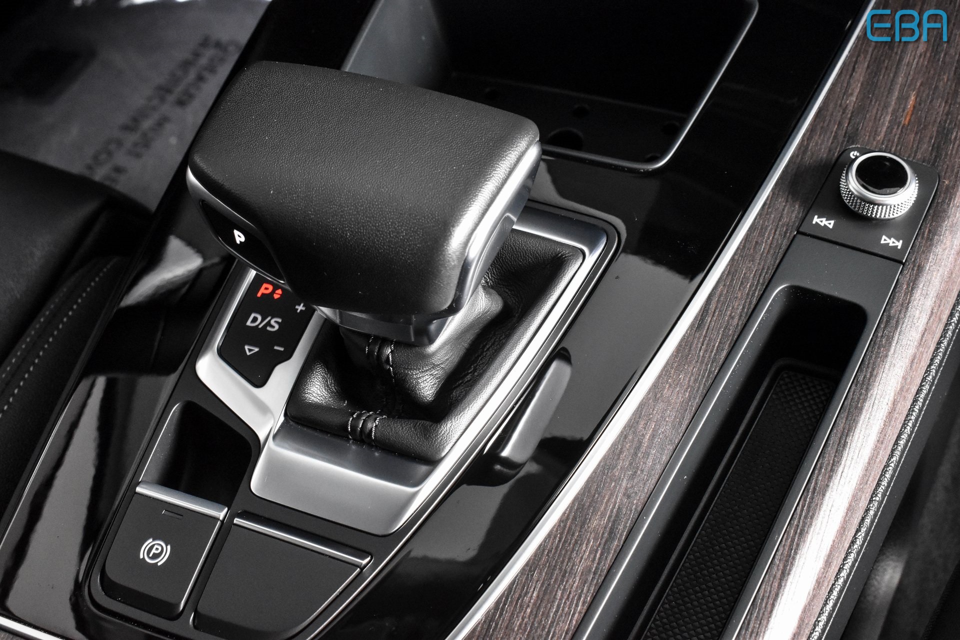 2024 Audi Q5 S line Premium 55 TFSI photo 25