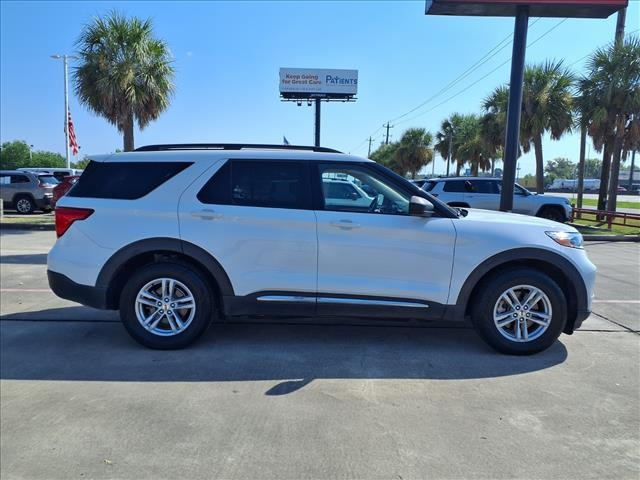 2021 Ford Explorer XLT White at Durrett Motor Company