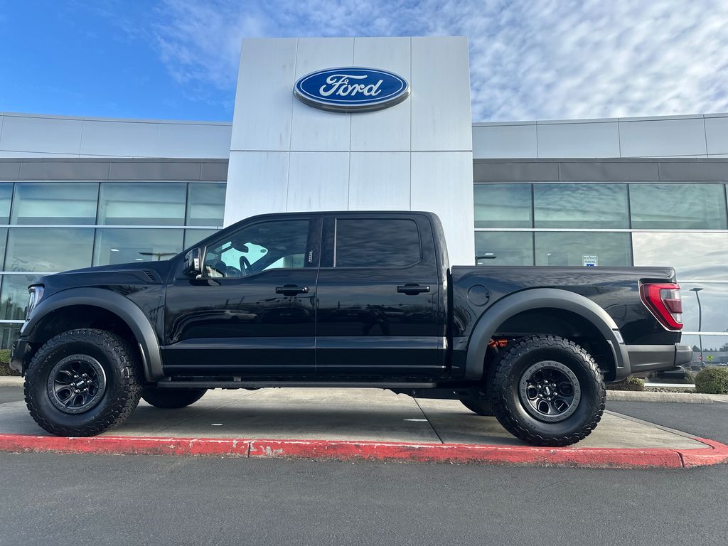  2023 Ford F-150 Raptor SuperCrew 4WD   