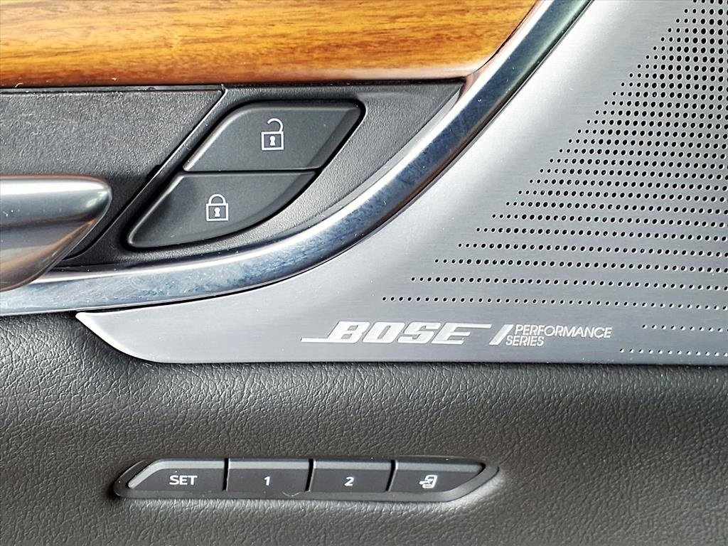 2023 Cadillac XT5 Premium Luxury Black at Bayway Cadillac of The Woodlands