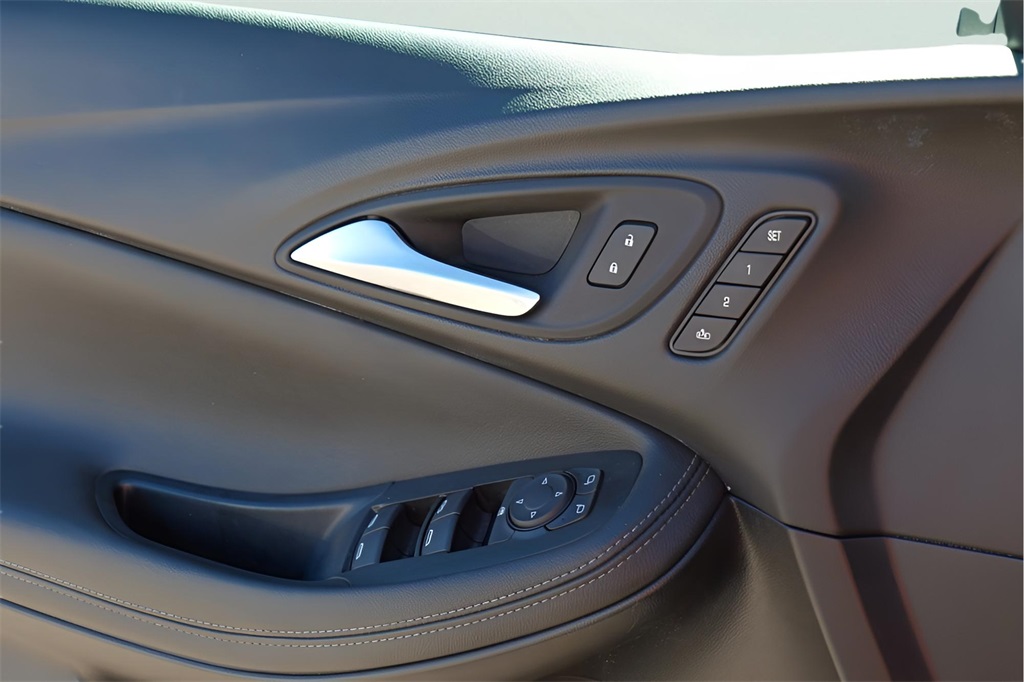 Used Car 2023 Buick Encore Gx  Essence For Sale Under $20,000 In Austin, Texas