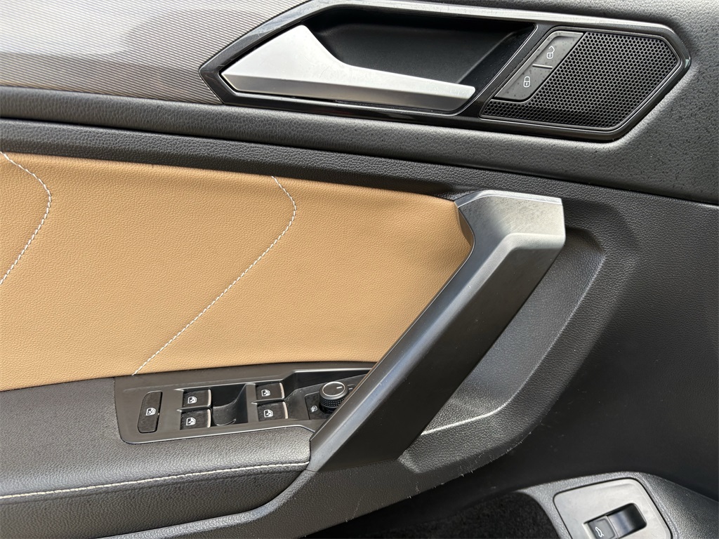 2022 Volkswagen Tiguan 2.0T SE  at Durrett Motor Company