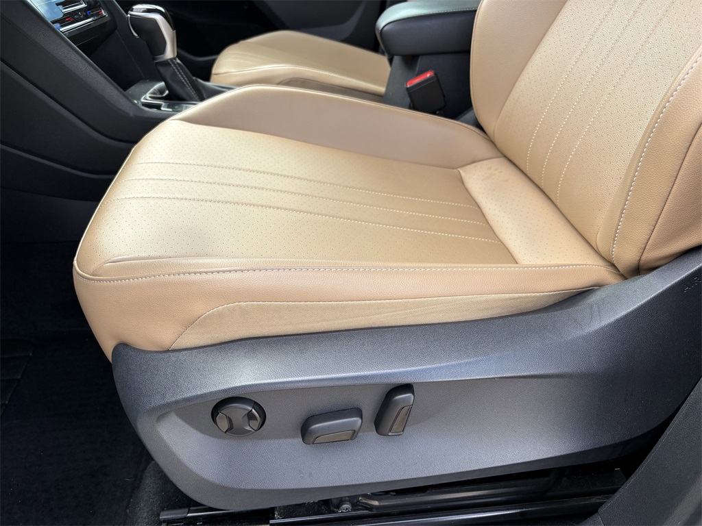 2022 Volkswagen Tiguan 2.0T SE  at Durrett Motor Company