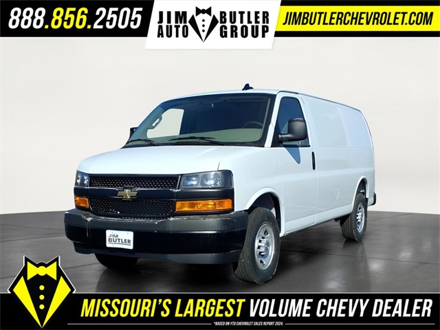 2025 Chevrolet Express Cargo Work Van's photo