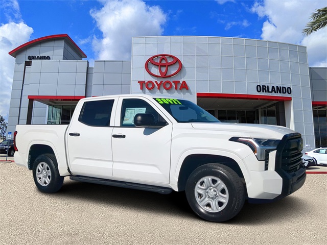 2023 Toyota Tundra SR CrewMax Cab 4WD