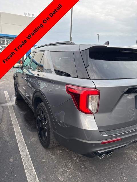 2021 Ford Explorer ST's photo
