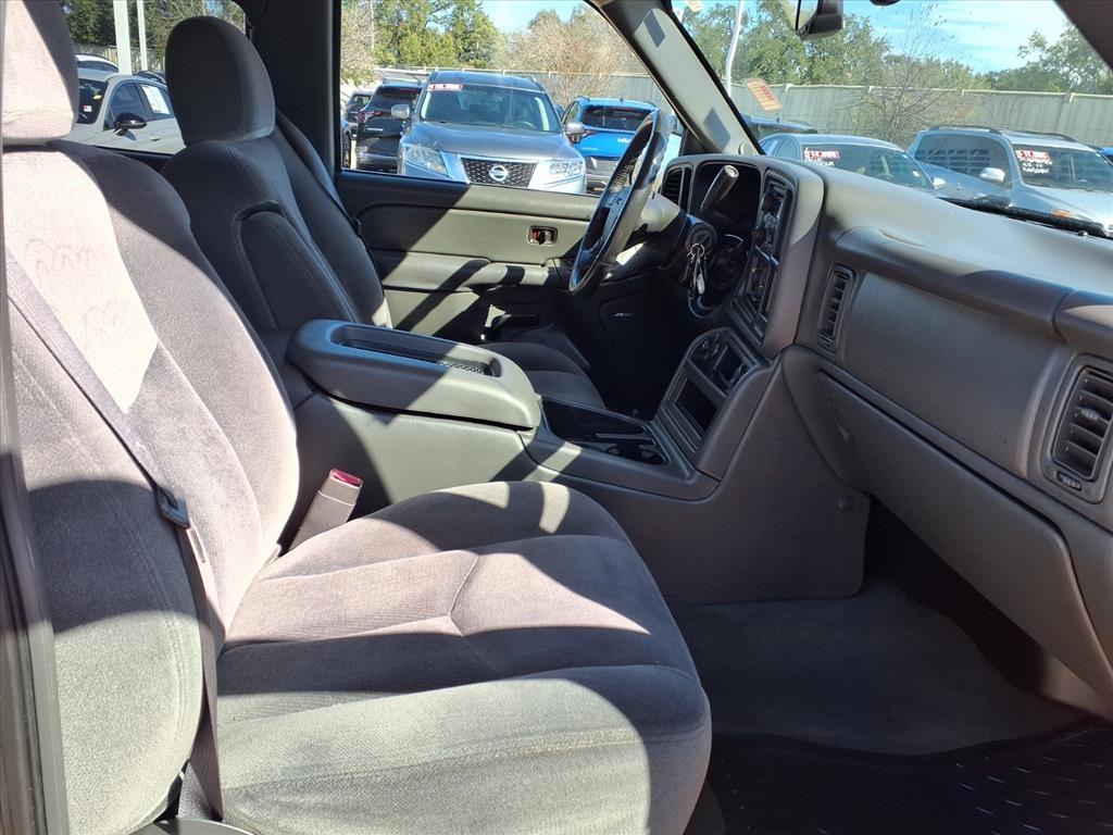 2004 GMC Sierra 1500 SLE Silver at Mac Haik CDJR North Houston