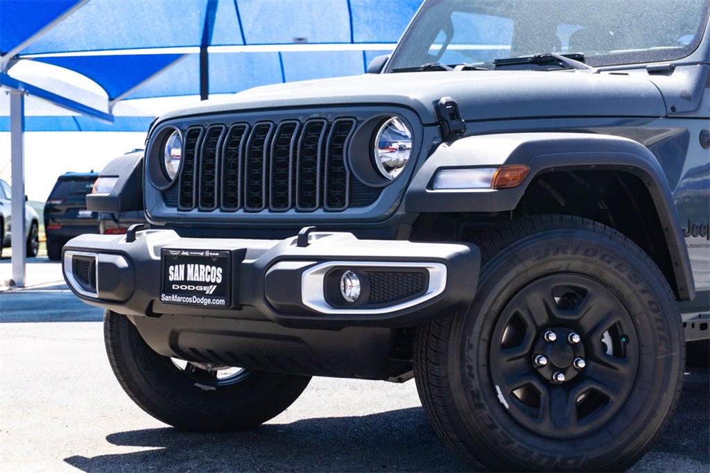 New Car 2025 Jeep Gladiator  Sport For Sale Under $40,000 In San Marcos, Texas