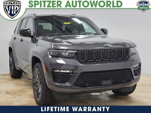 2025 Jeep Grand Cherokee Summit 4WD