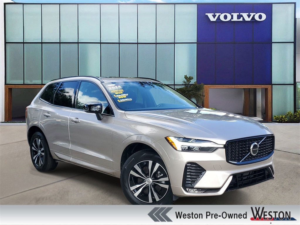 Brown (Beige) 2025 Volvo XC60 B5 Core Dark Theme AWD SUV / Crossover All-Wheel Drive Automatic